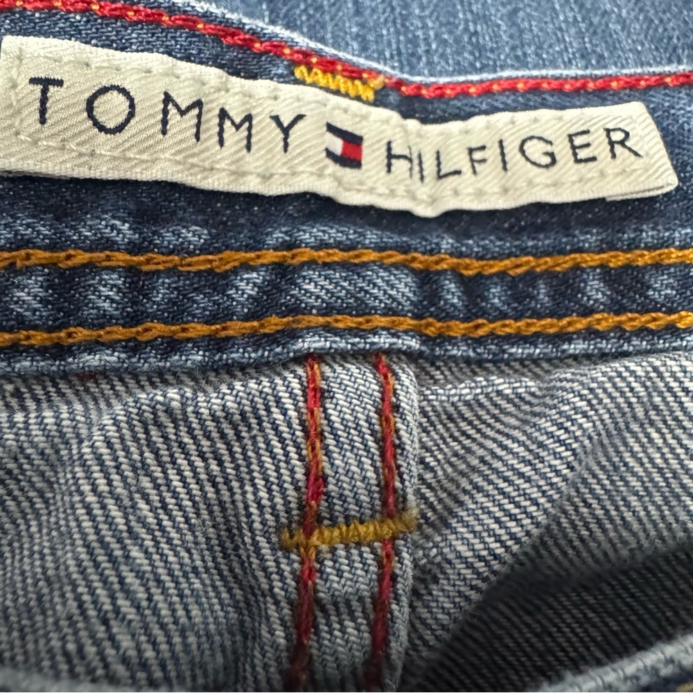 Tommy Hilfiger Straight Leg Jeans Women’s 31x32 Classic Mid Rise Denim - Picture 4 of 6